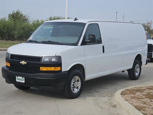 2022 Chevrolet Express Base