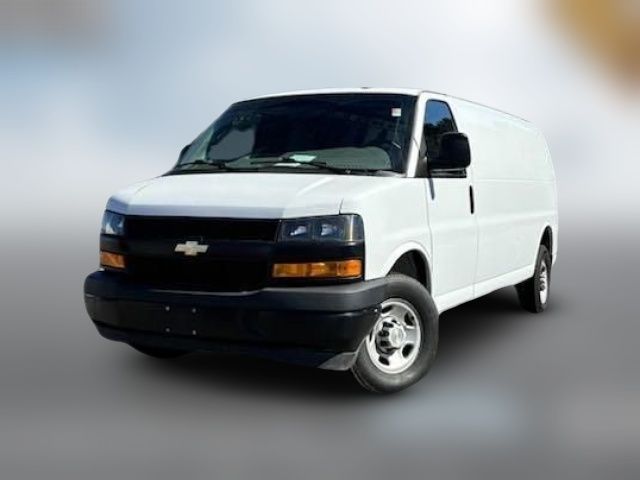 2022 Chevrolet Express Base