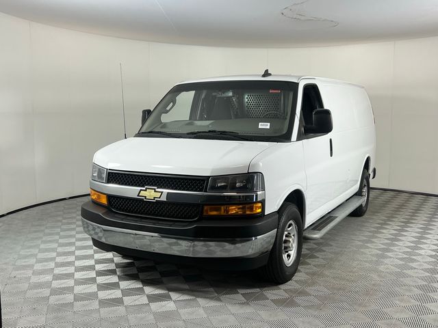 2022 Chevrolet Express Base