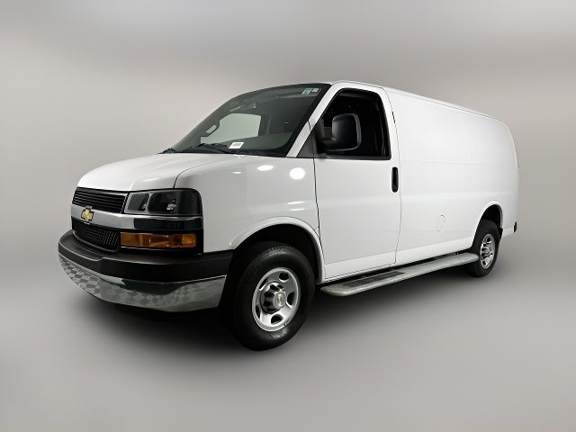 2022 Chevrolet Express Base