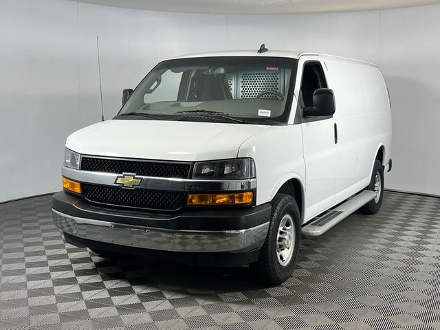 2022 Chevrolet Express Base