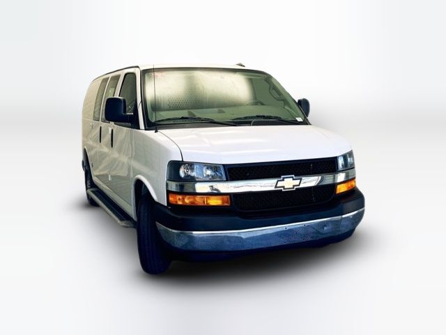 2022 Chevrolet Express Base