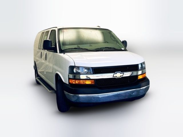 2022 Chevrolet Express Base