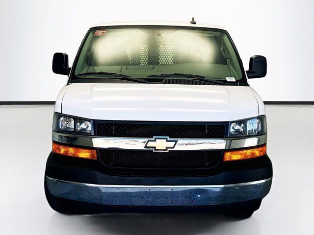 2022 Chevrolet Express Base