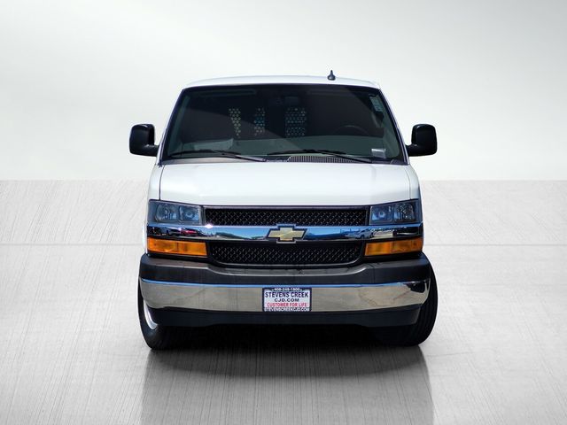 2022 Chevrolet Express Base