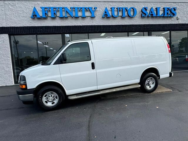 2022 Chevrolet Express Base