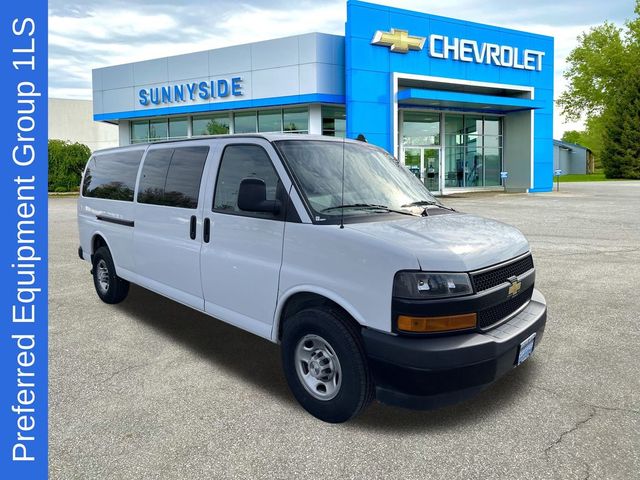 2022 Chevrolet Express LS