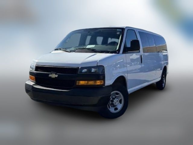 2022 Chevrolet Express LS