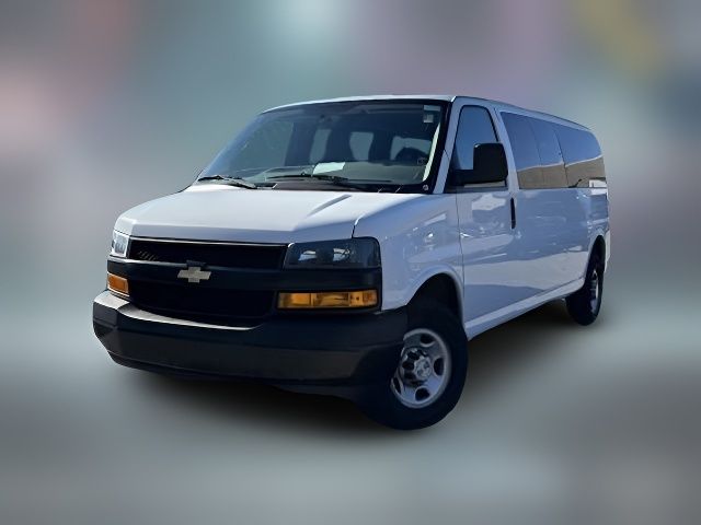 2022 Chevrolet Express LS