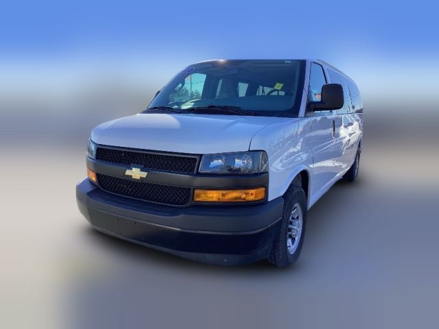 2022 Chevrolet Express LS