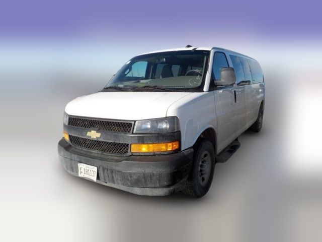 2022 Chevrolet Express LS