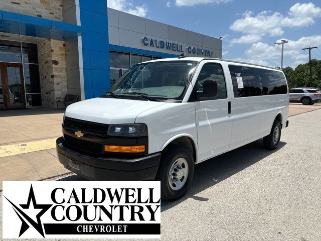 2022 Chevrolet Express LS