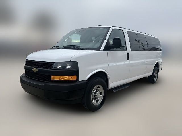 2022 Chevrolet Express LS