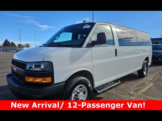 2022 Chevrolet Express LS