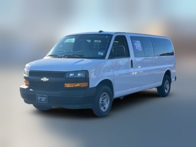 2022 Chevrolet Express LS