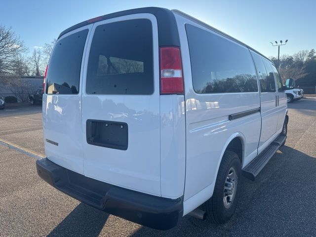 2022 Chevrolet Express LS