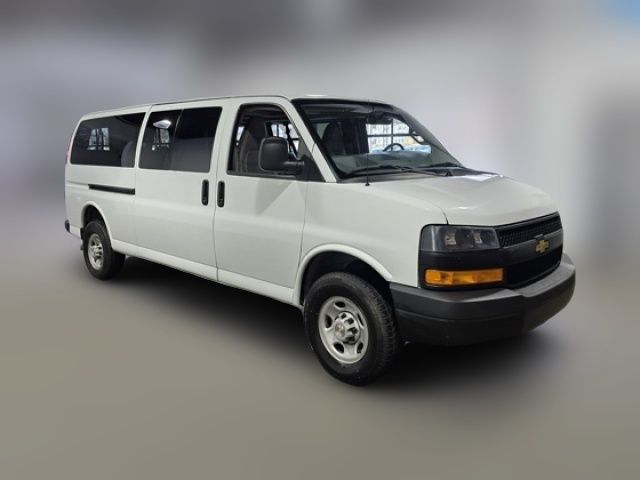 2022 Chevrolet Express LS