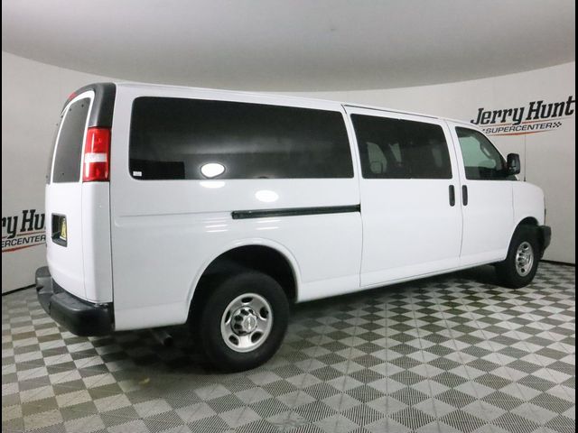 2022 Chevrolet Express LS