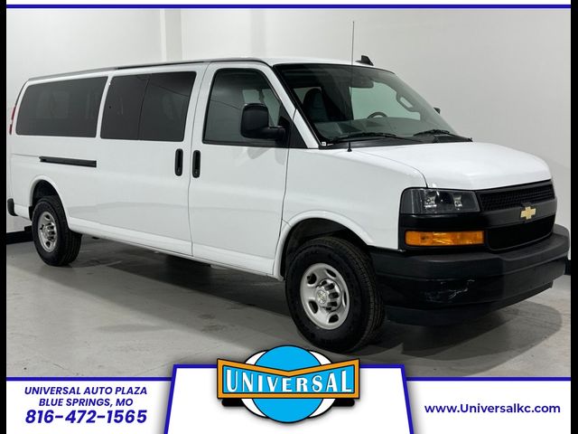 2022 Chevrolet Express LS