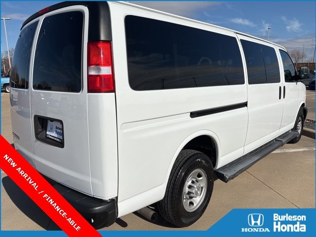 2022 Chevrolet Express LS