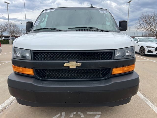 2022 Chevrolet Express LS