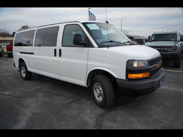 2022 Chevrolet Express LS