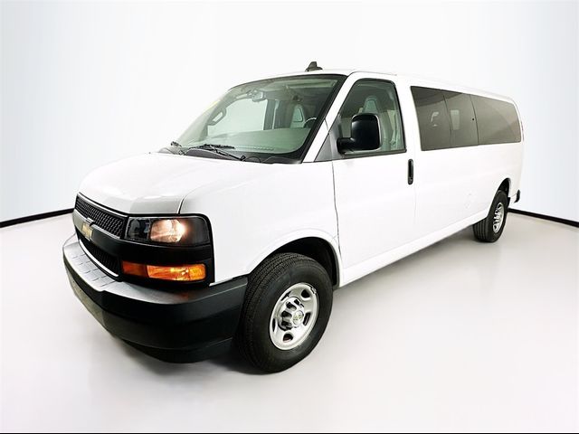 2022 Chevrolet Express LS