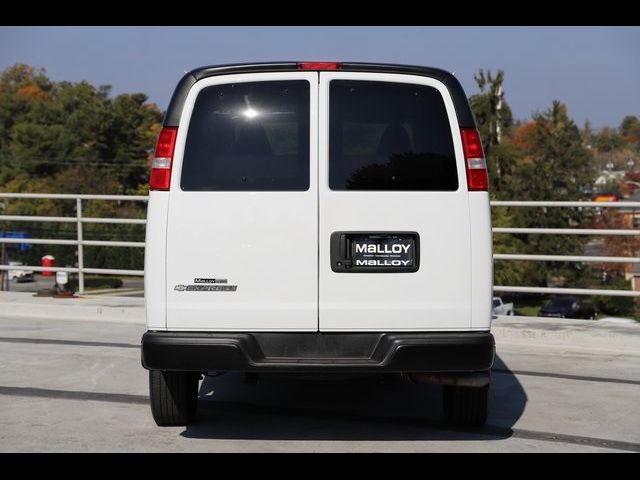 2022 Chevrolet Express LS