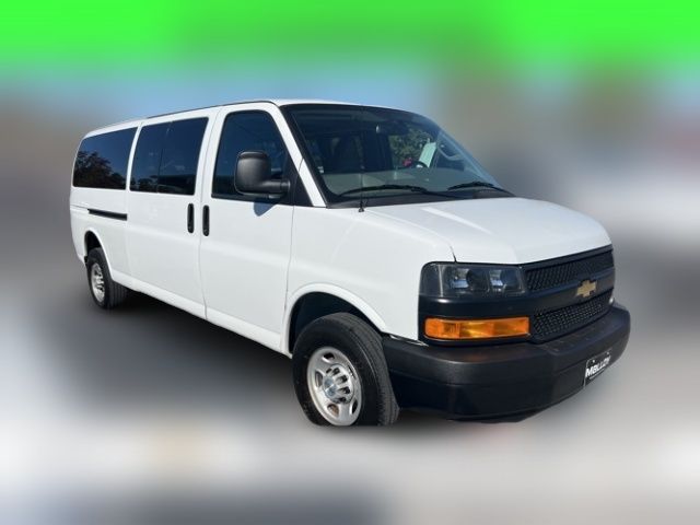 2022 Chevrolet Express LS