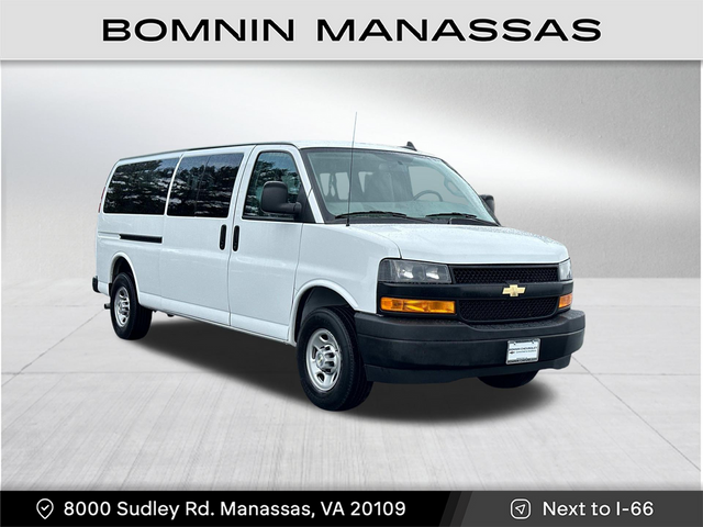 2022 Chevrolet Express LS