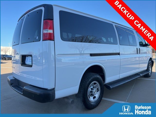 2022 Chevrolet Express LS