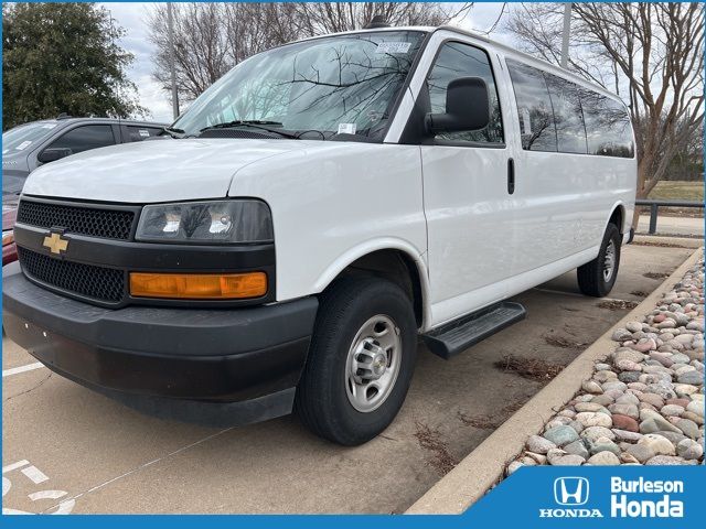 2022 Chevrolet Express LS