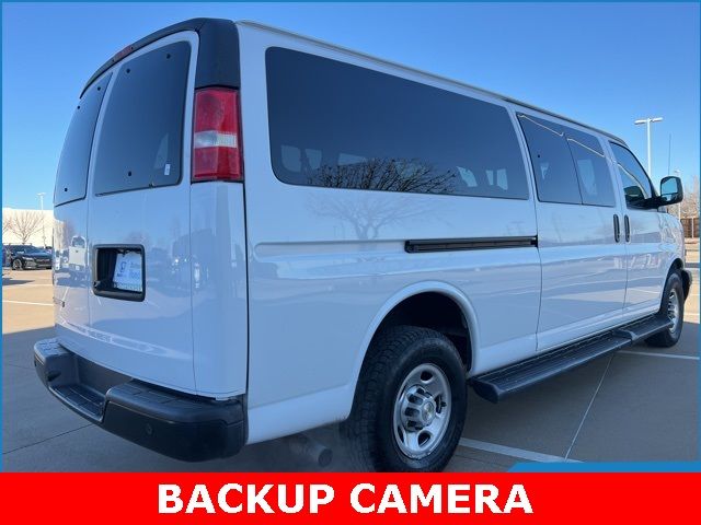 2022 Chevrolet Express LS