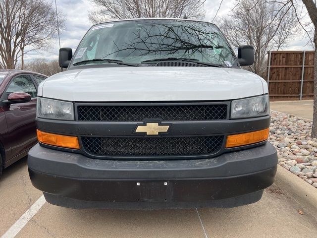 2022 Chevrolet Express LS