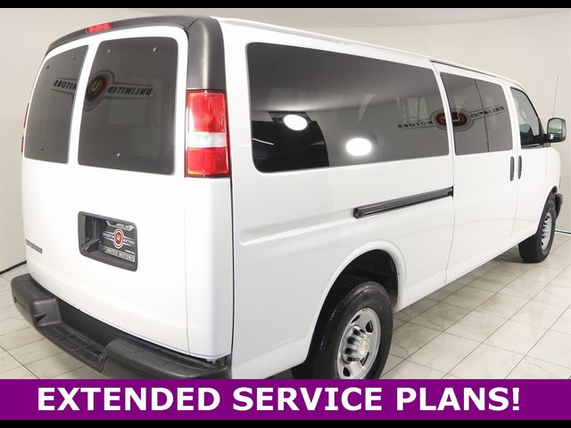 2022 Chevrolet Express LS