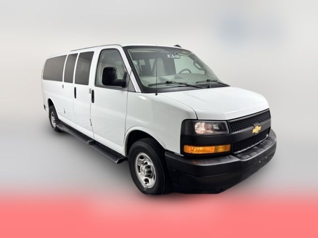 2022 Chevrolet Express LS