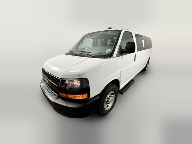 2022 Chevrolet Express LS