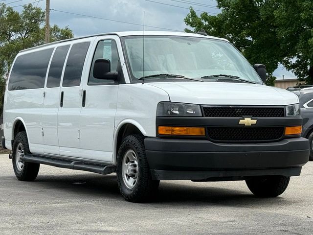 2022 Chevrolet Express LS