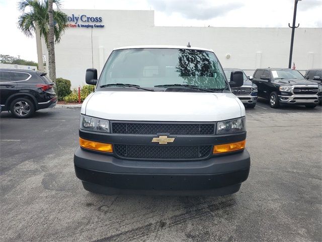 2022 Chevrolet Express LS