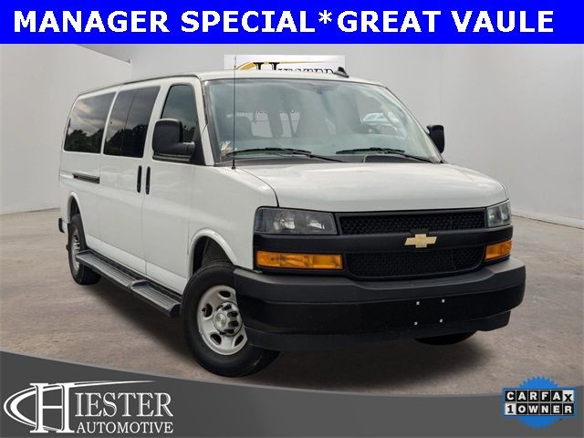 2022 Chevrolet Express LS