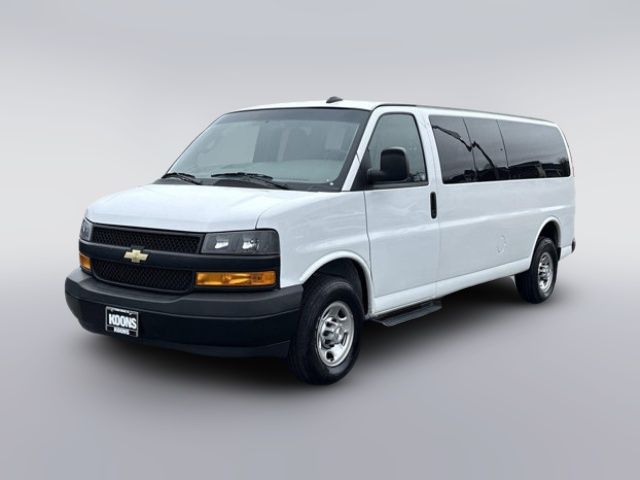 2022 Chevrolet Express LS