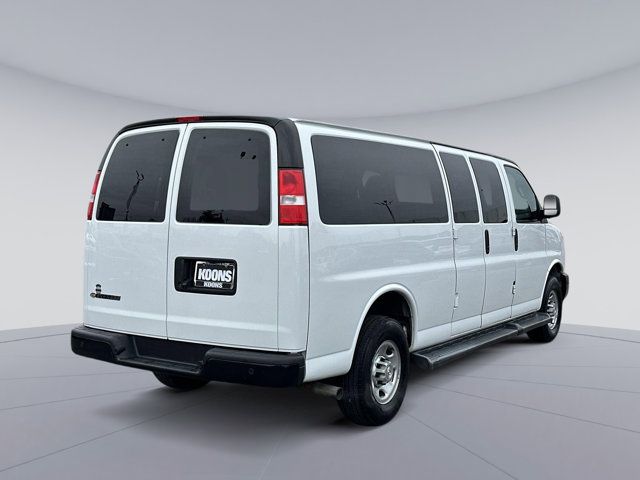 2022 Chevrolet Express LS