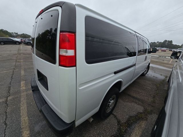 2022 Chevrolet Express LS