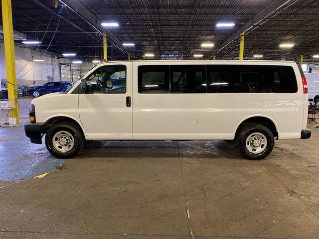 2022 Chevrolet Express LS