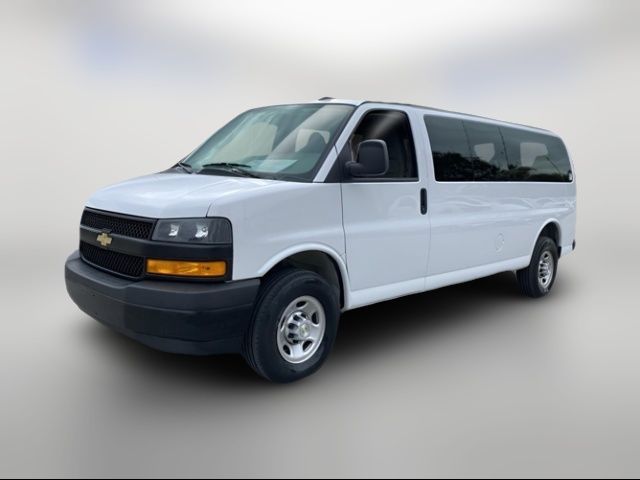 2022 Chevrolet Express LS