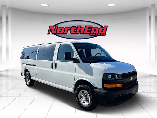 2022 Chevrolet Express LS