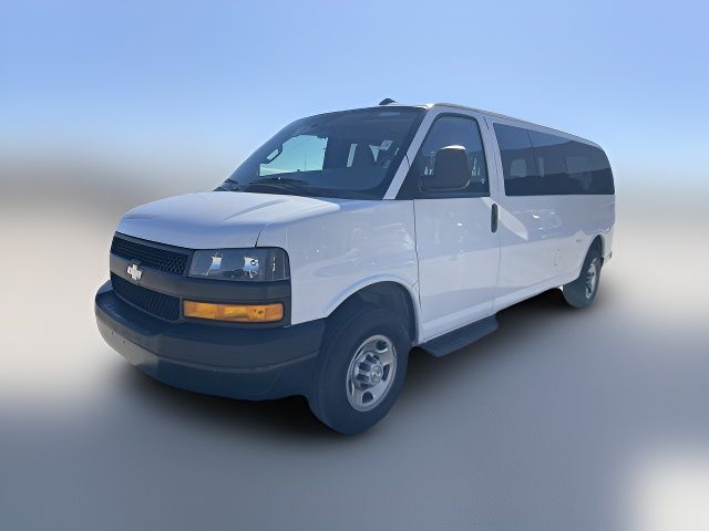 2022 Chevrolet Express LS