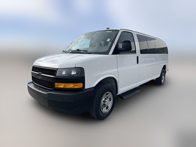 2022 Chevrolet Express LS