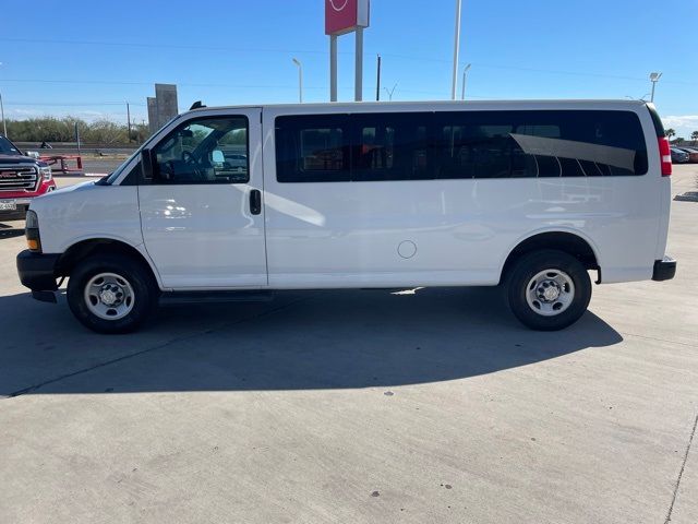 2022 Chevrolet Express LS