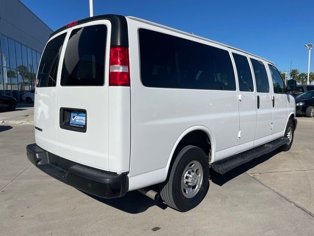 2022 Chevrolet Express LS